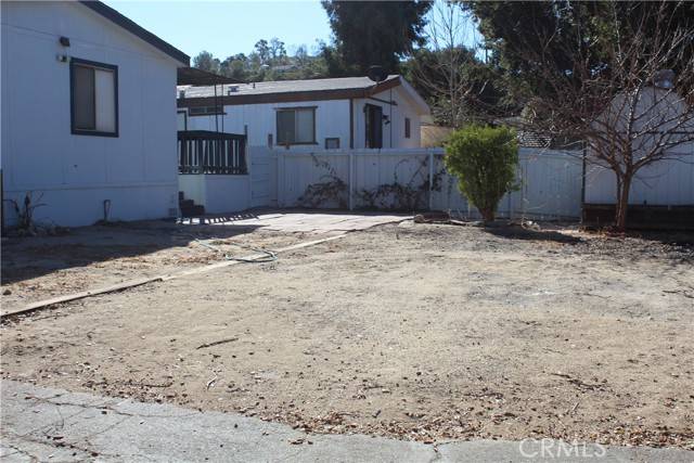 Newhall, CA 91321,21515 PLACERITA CYN #4