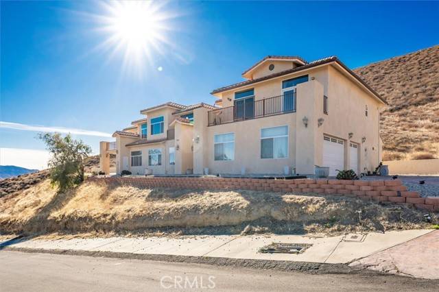 Agua Dulce, CA 91390,9455 Hierba Road