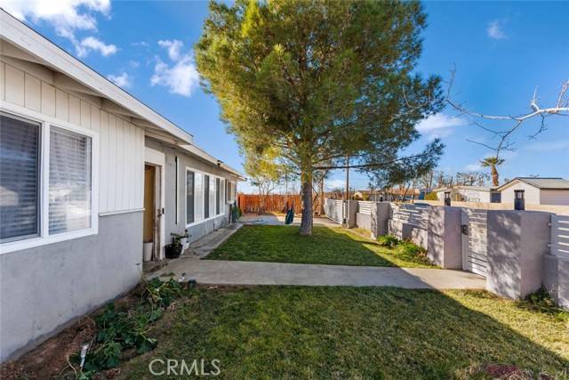 Boron, CA 93516,27060 Belle Lane