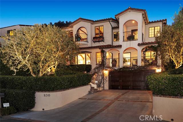 Laguna Beach, CA 92651,830 Temple Hills Drive