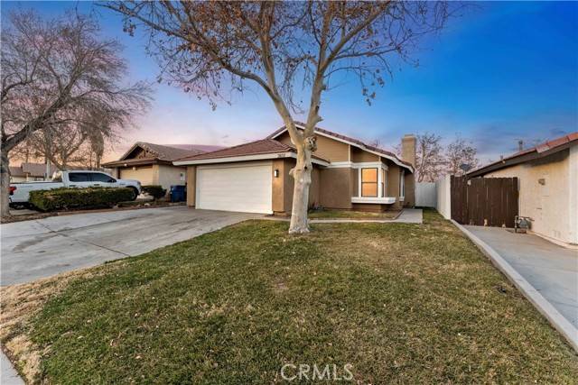 Palmdale, CA 93550,2837 Fairfield Avenue