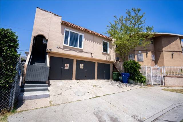 Los Angeles, CA 90019,1740 S Rimpau Boulevard