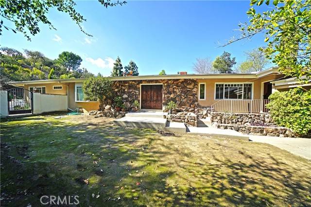 Encino, CA 91316,4253 Louise Avenue