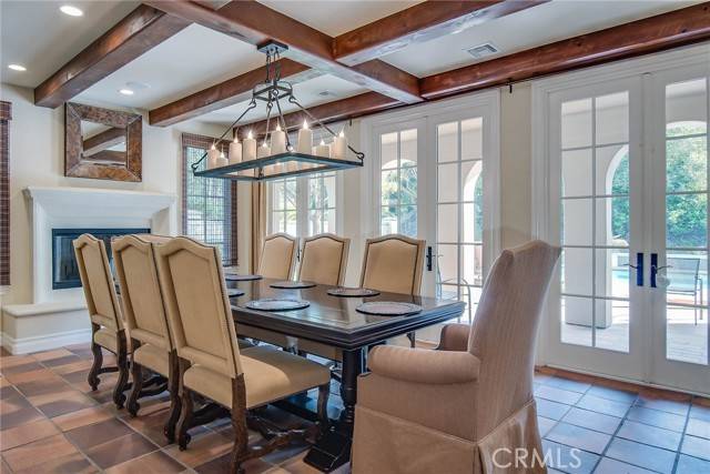 Calabasas, CA 91302,25440 Prado De Las Peras