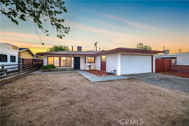 Lancaster, CA 93534,45433 Lorimer Avenue