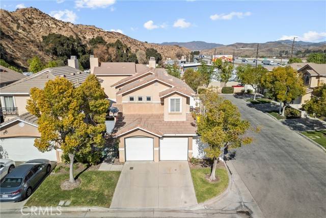 Castaic, CA 91384,27601 Primrose Lane