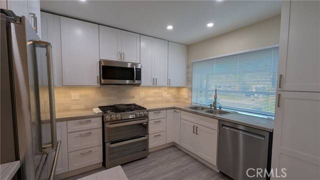 Woodland Hills, CA 91367,21500 Califa Street #182