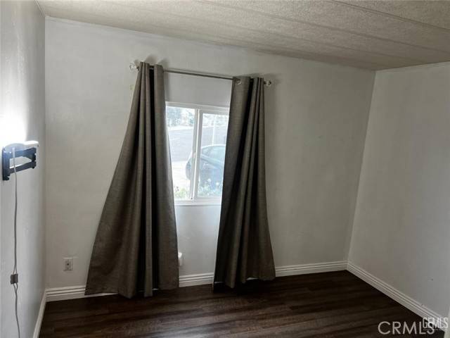 Bakersfield, CA 93304,3601 S Chester Avenue #4