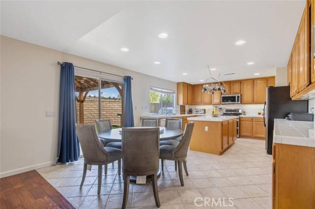 Castaic, CA 91384,32778 The Old Road