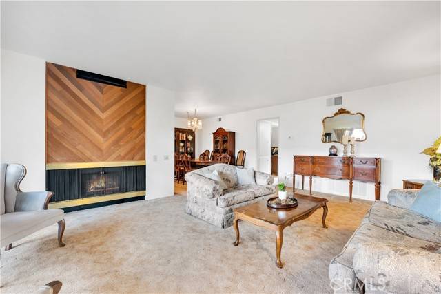 Westlake Village, CA 91361,31570 Agoura Road #5