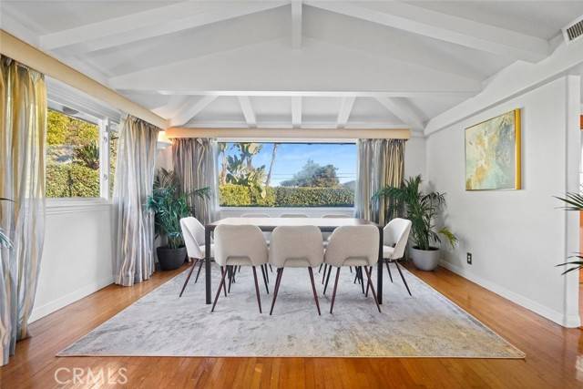 Sherman Oaks, CA 91403,4033 Cody Road