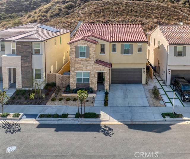 Canyon Country, CA 91351,19230 Blackthorn Drive