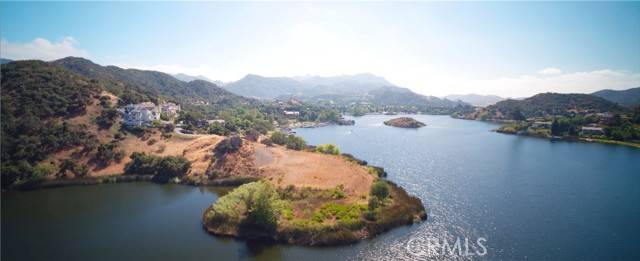 Westlake Village, CA 91361,500 Lower Lake Road