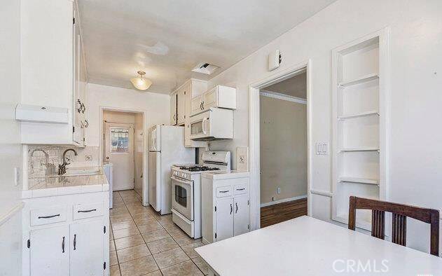 Culver City, CA 90232,3102 Reid Avenue