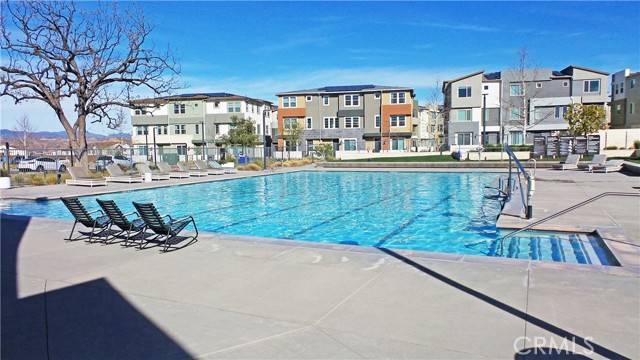 Valencia, CA 91381,26976 Prospector Road #201