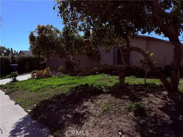 Sylmar, CA 91342,11823 Fenton Avenue