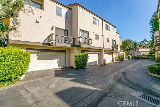 Woodland Hills, CA 91367,21801 Burbank Boulevard #78