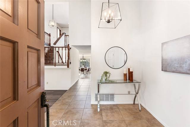 Agoura Hills, CA 91301,29028 Old Carriage Court