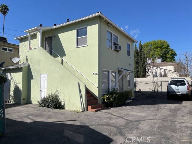 Van Nuys, CA 91401,14021 Bessemer Street