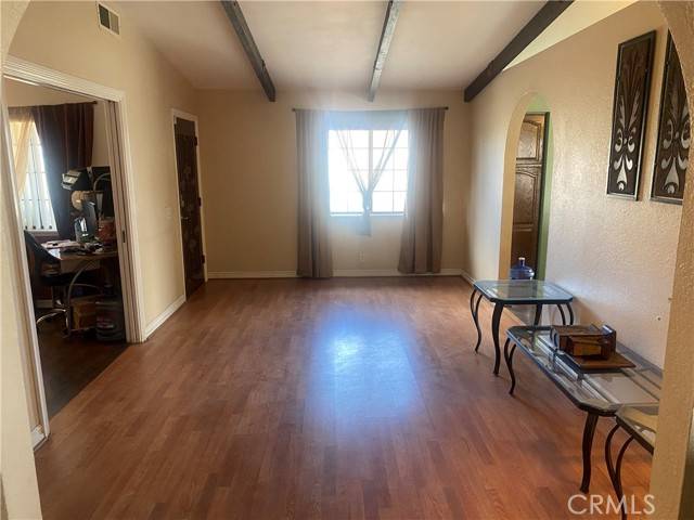 Lancaster, CA 93535,3158 E Avenue H8