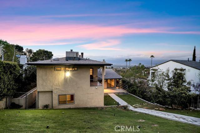 Sherman Oaks, CA 91403,15470 Longbow