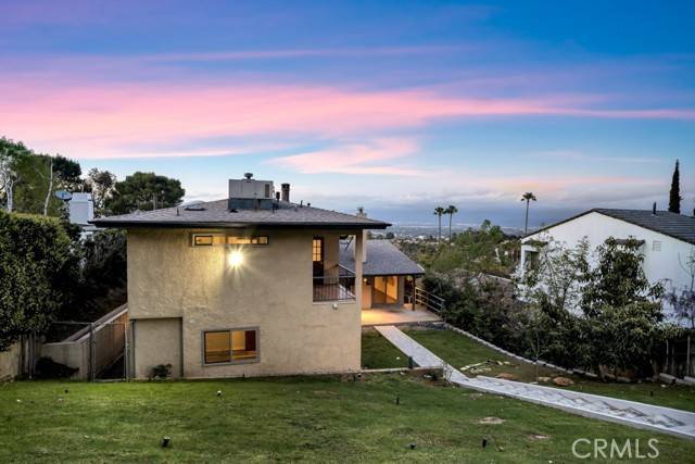 Sherman Oaks, CA 91403,15470 Longbow