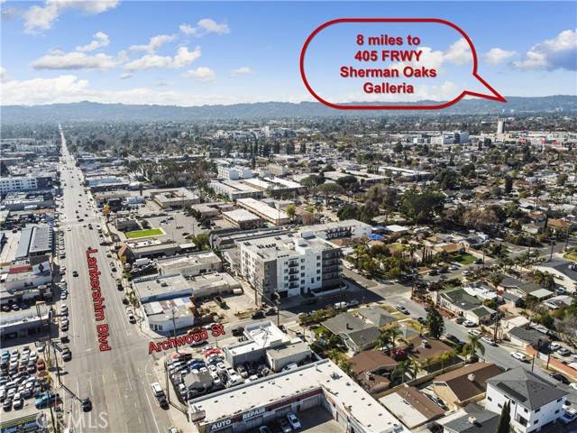 North Hollywood, CA 91606,11714 Archwood Street #201