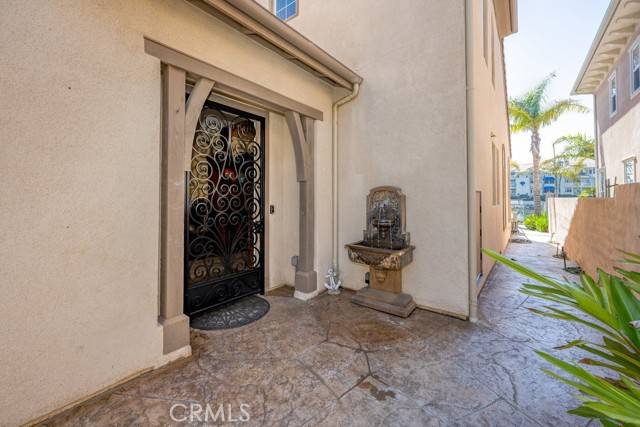 Oxnard, CA 93035,1566 Twin Tides Place