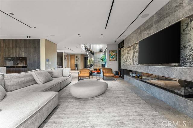 Encino, CA 91316,5106 Lindley Avenue