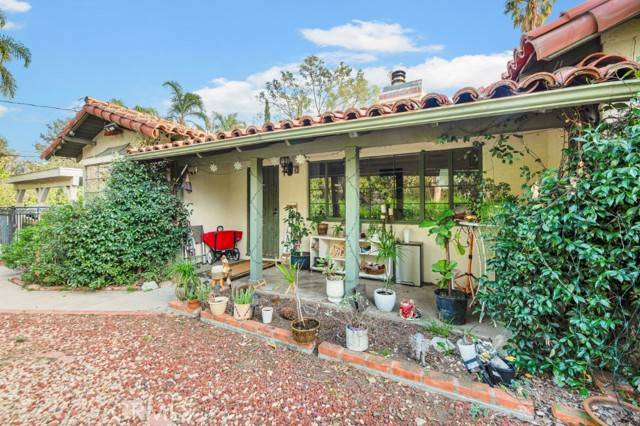 Granada Hills, CA 91344,17520 Kingsbury Street