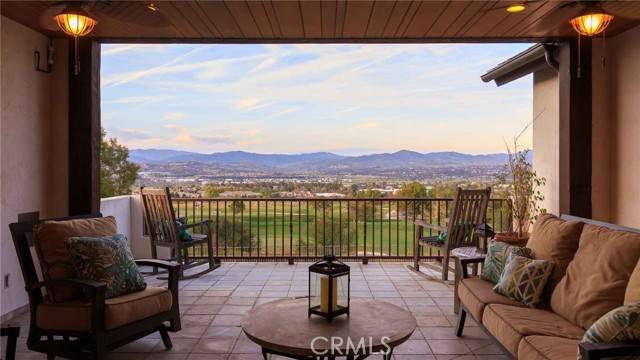 Valencia, CA 91381,25532 Oak Meadow Drive