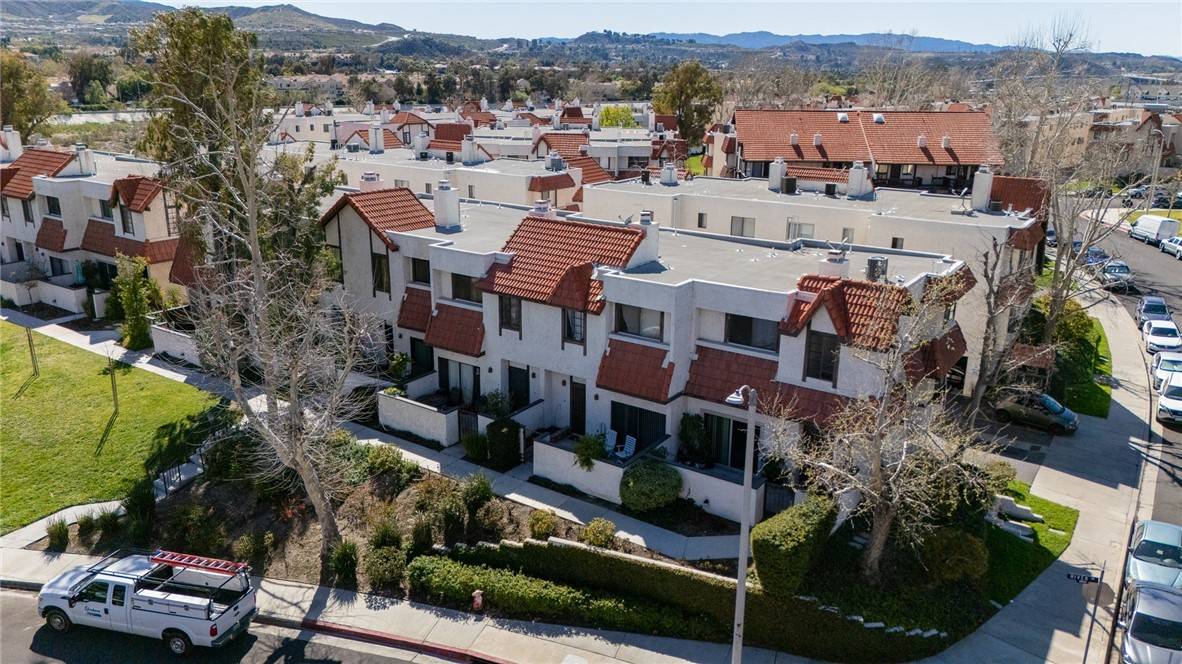 Canyon Country, CA 91387,27666 Nugget Drive #3
