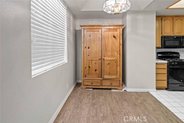 Sherman Oaks, CA 91423,4334 Colbath Avenue #304