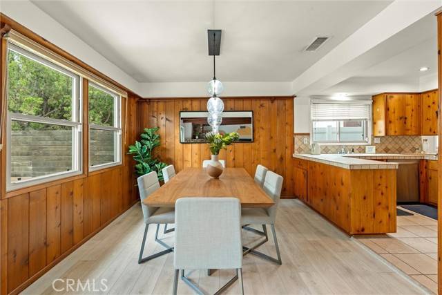 North Hollywood, CA 91605,12722 Vose Street