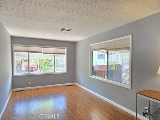 Calabasas, CA 91302,23777 Mulholland Hwy Spc 19