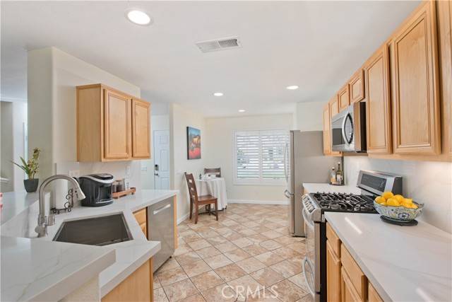 Castaic, CA 91384,28334 Alton Way
