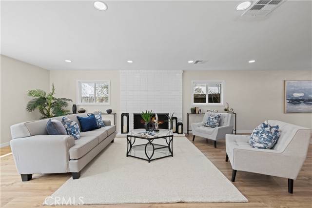 Bel Air, CA 90077,2400 Nalin Drive
