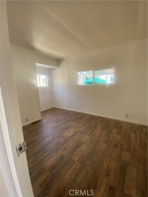 Pacoima, CA 91331,12600 Van Nuys #20