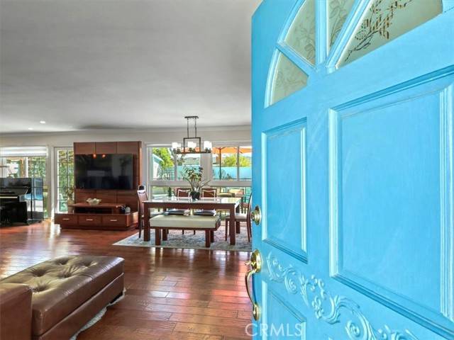 West Hills, CA 91307,7300 Ponce Avenue