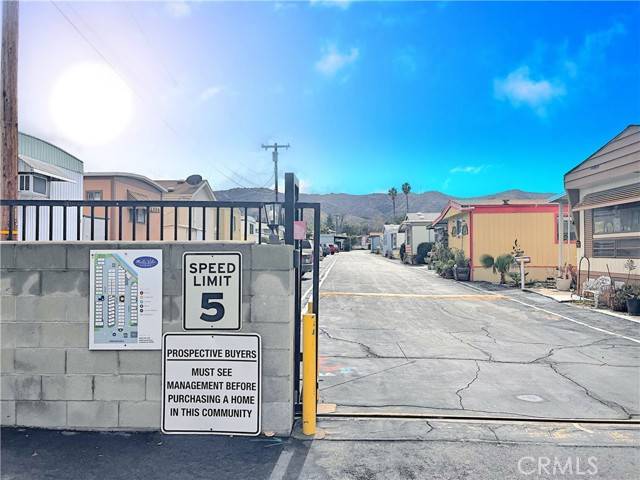 Sunland, CA 91040,8100 Foothill #SP67
