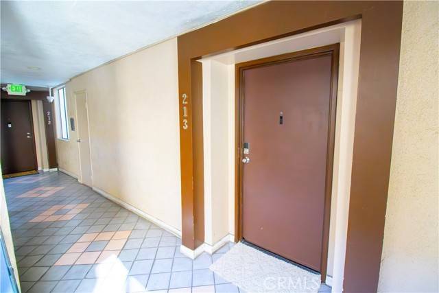 Canoga Park, CA 91304,7826 TOPANGA #213