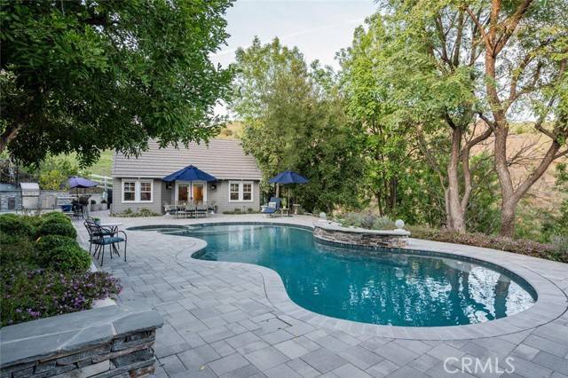 Bell Canyon, CA 91307,10 Holster Lane