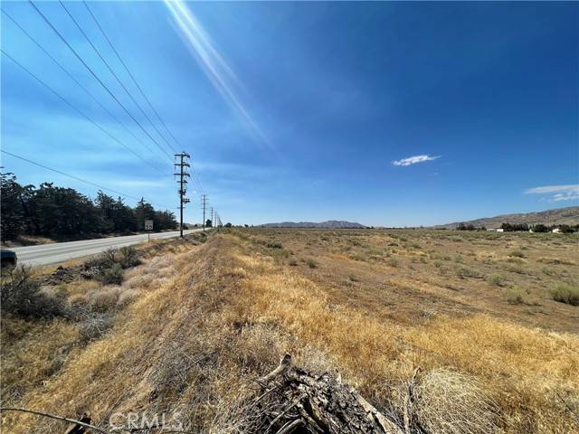 Tehachapi, CA 93561,15050 Highline