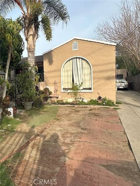 Van Nuys, CA 91405,6738 Sylmar Avenue