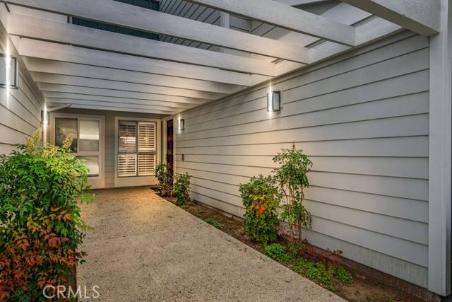 Northridge, CA 91325,18120 Andrea Circle #5