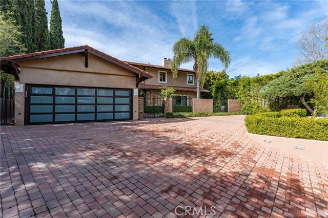 Woodland Hills, CA 91364,5005 Delita Place