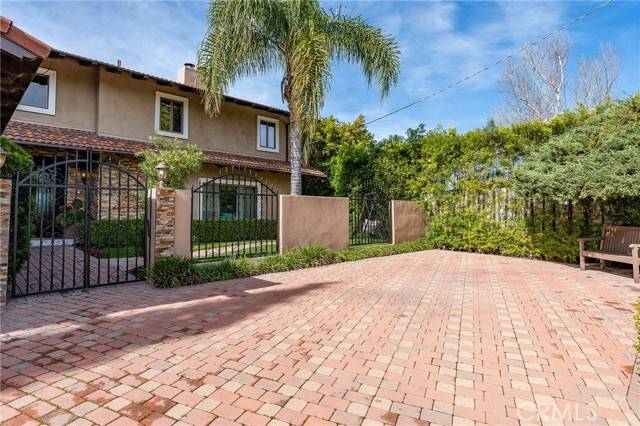 Woodland Hills, CA 91364,5005 Delita Place