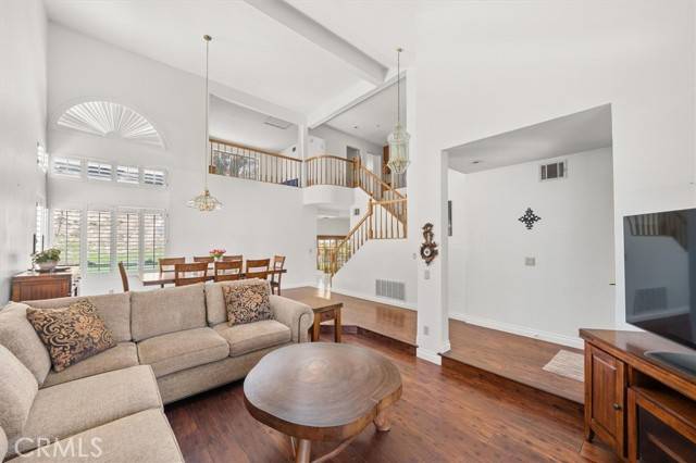 Saugus, CA 91350,28007 Kenton Lane