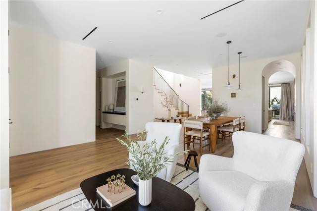 Studio City, CA 91604,4209 Vantage Avenue