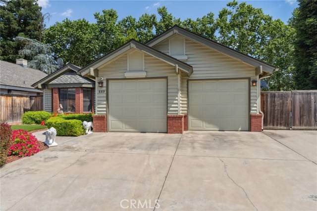 Fresno, CA 93730,689 E Pintail Circle